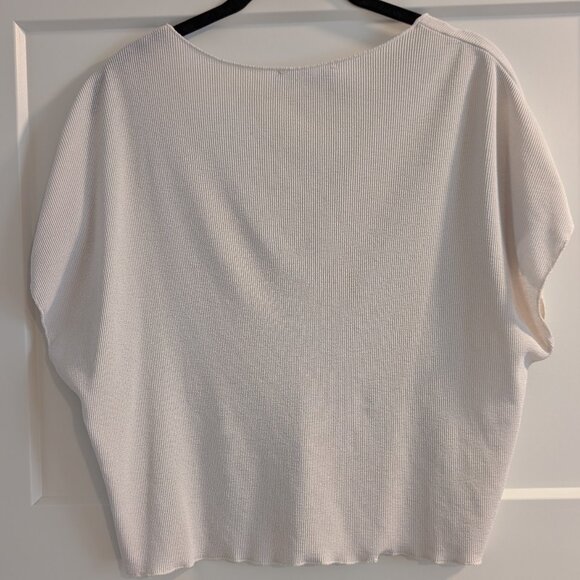 White Zara Short Sleeve Ribbed Tee/Blouse - Picture 3 of 5
